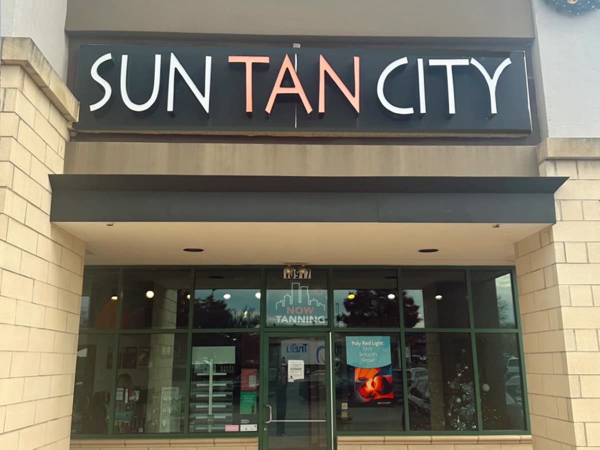 Sun Tan City Turkey Creek storefront